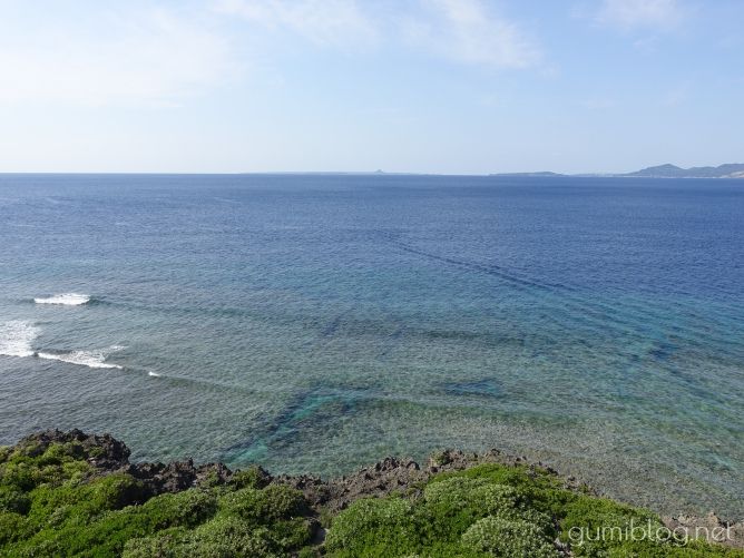 沖縄の4月の海